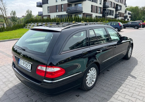 Mercedes-Benz Klasa E cena 25000 przebieg: 311000, rok produkcji 2006 z Śrem małe 22